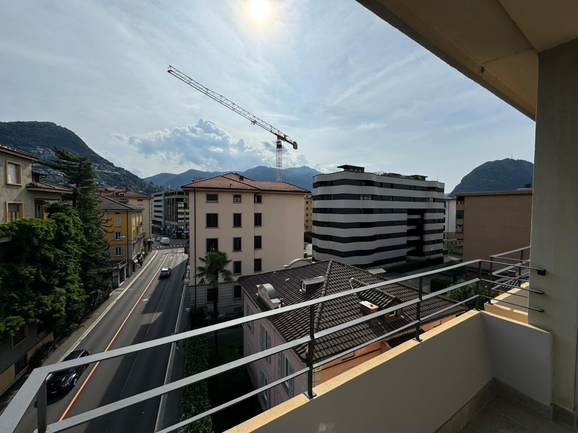 Deluxe Central Apartment - Free Parking Lugano Exterior foto